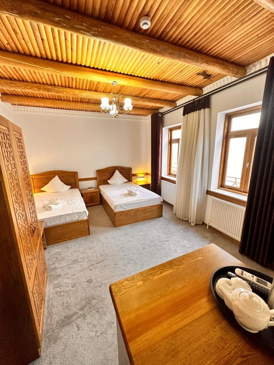Munis Hotel Buchara Exteriér fotografie