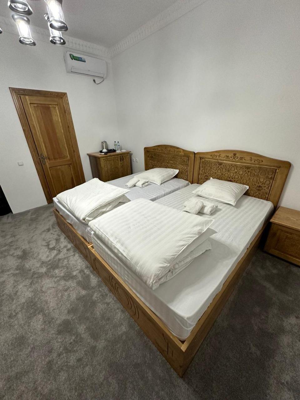 Munis Hotel Buchara Exteriér fotografie