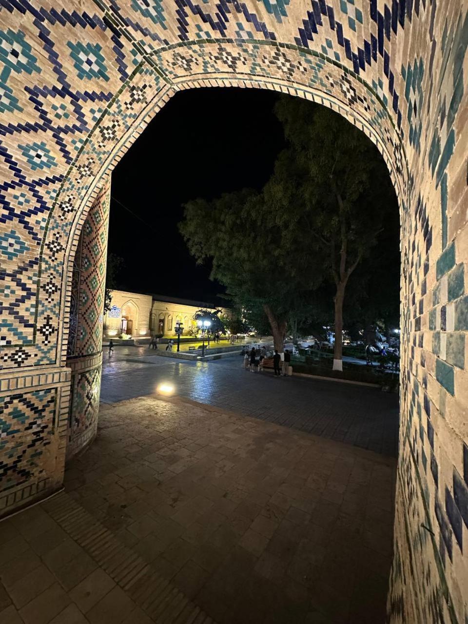 Munis Hotel Buchara Exteriér fotografie